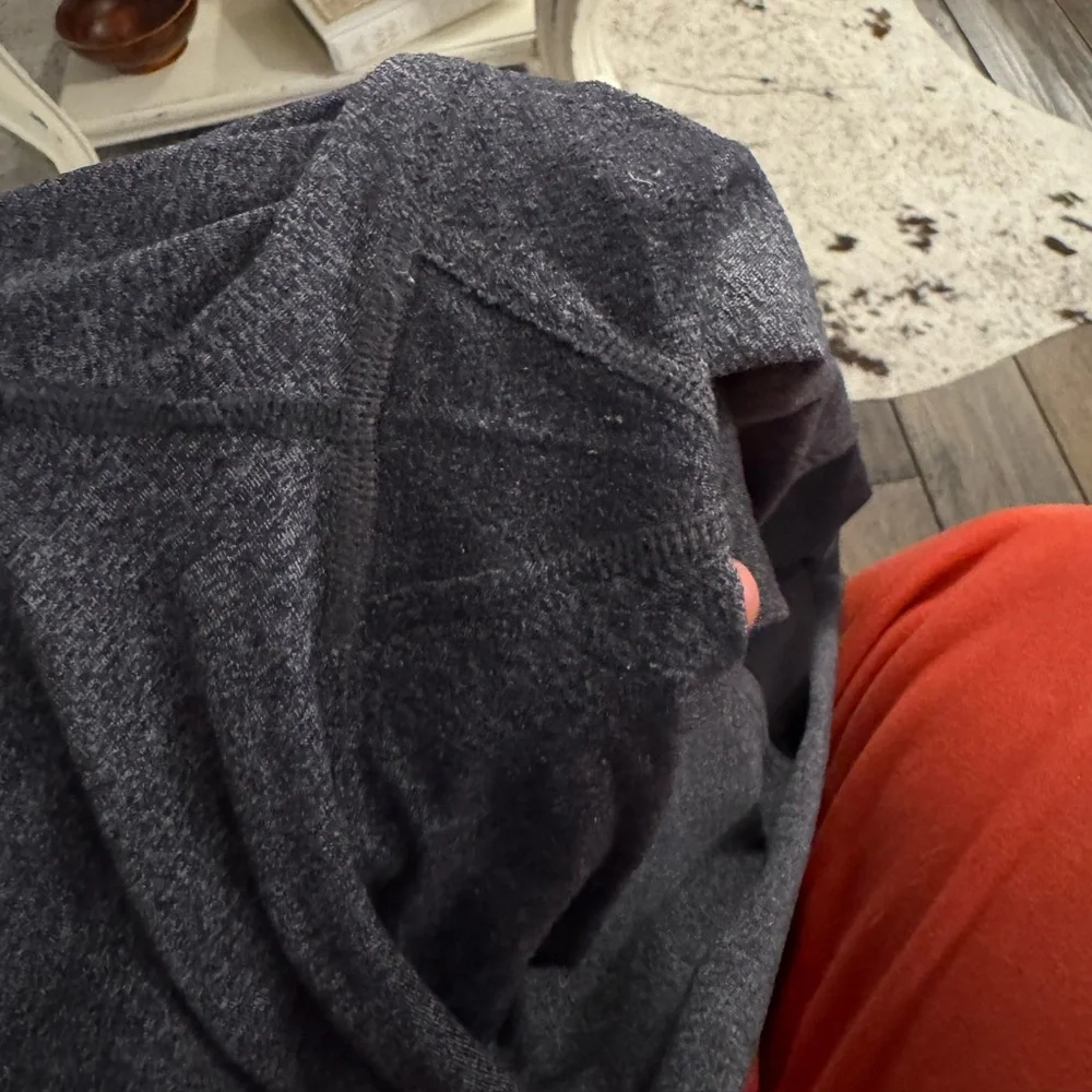 Lululemon Train Times 7/8 Pant Blocked 25” Gray and Black - Picture 5 of 6